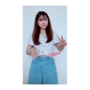 Miori Ohkubo Instagram - ได้รู้ trick แล้วหรือยังคะ??
ดูดีๆค่ะ จะได้รู้นะคะ😁
Did you know the trick?? 
Watch carefully, so you know it😁
トリック分かりましたか⁇ 
よく見れば分かりますよ〜😁
#BNK48 #MioriBNK48 #大久保美織 #magic #howto #trick