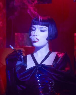 Miriam Veil Instagram - More pictures from my shoot with incredibly talented @alessio_cocchi and @yiyinglai_ assisted by @alfonso__scarpa at my favourite location @23paulstreet 🖤
MUA: @becky_boneshaker 💄
Wearing: @nina.doroushi.rubber.wear