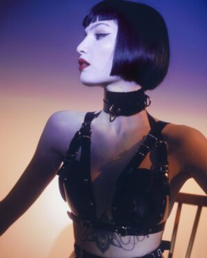 Miriam Veil Instagram - NIGHT FALLS out now on @altarmag 🌙 Wearing my Robo Hipster set from @jivomir.domoustchiev 🖤
.
Pictures by @yiyinglai_ with @alessio_cocchi at @ps.spaces 💋