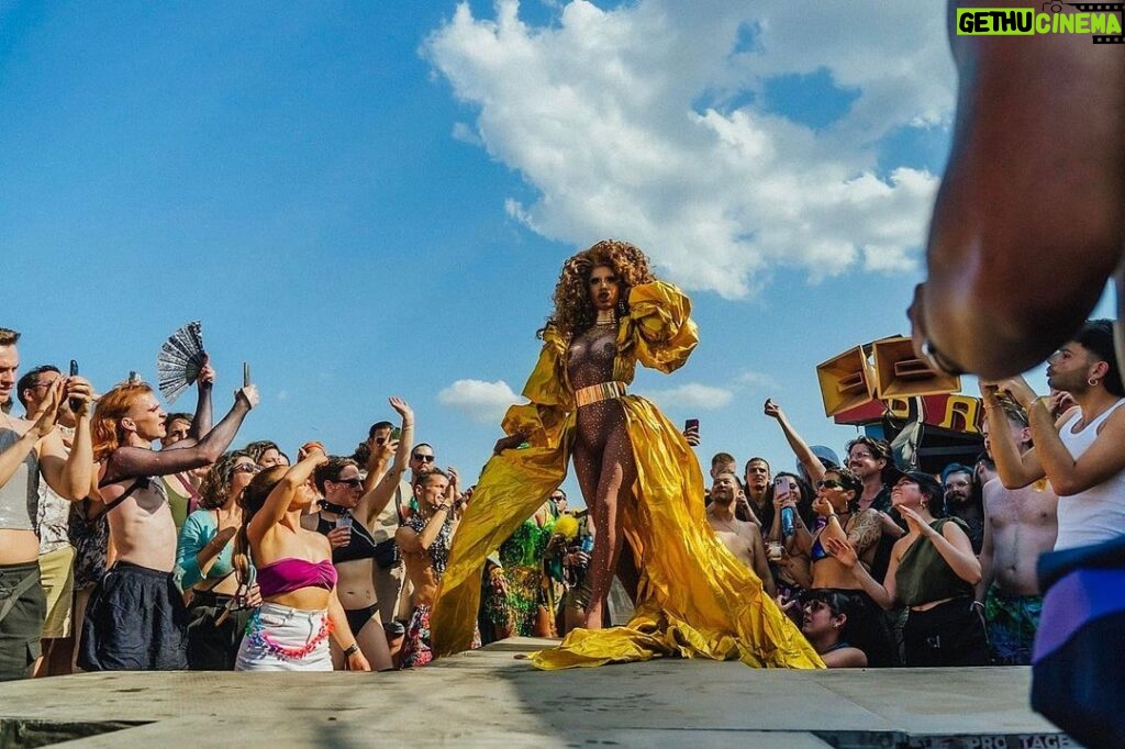 Miss Abby OMG Instagram - @tropikalifestival was amazing!😍🌴 Pic’s are online!!!📸 #missabbyomg #abbyomg #naked #rhinestones #dragqueen #pride #brazilianhour #tropikali NDSM