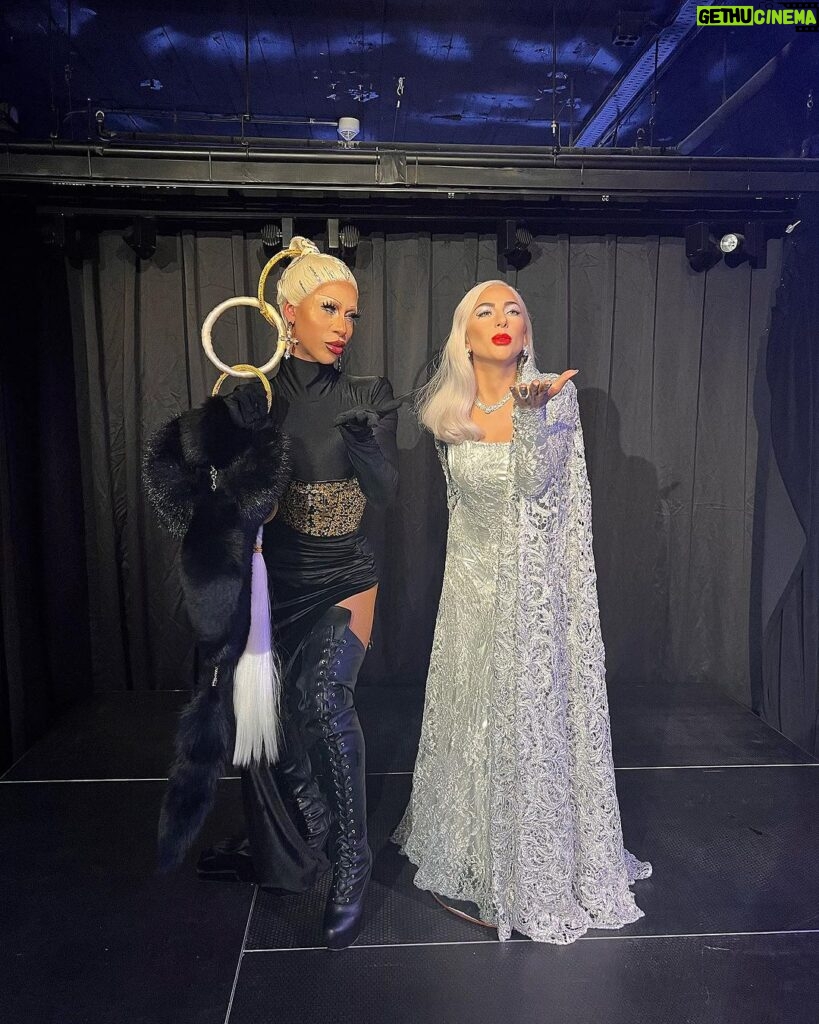 Miss Abby OMG Instagram - Unveiling the new @ladygaga wax doll at @madametussaudsamsterdam 🖤 I always have been a fan of @ladygaga and being able to unveil her wax doll it’s a milestone for me! Thank you for this opportunity @the.diverseagency 🙏🏽 Hair: @jason_verwey_muah Makeup: @nyxcosmeticsnl Corset: @shinedaddyshine #missabbyomg #abbyomg #drag #ladygaga #madametussaudsamsterdam #silver #blondehair #judas Madame Tussauds Amsterdam