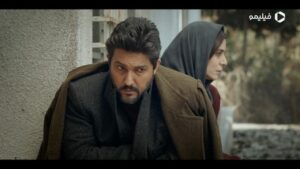 Mohammad Shayesteh Instagram - 🎥
اگر فرض کنیم تو الان از تاریکی نمی ترسی، من به نظرت آشنام یا غریبه؟
تیزر قسمت چهاردهم «می خواهم زنده بمانم» منتشر شد
.
قسمت چهاردهم سریال «می خواهم زنده بمانم» را از فیلیمو ببینید. آیا مفتاح زنده شد؟ هما حقی به حرف‌های امیر شایگان اعتماد می‌کند؟
.
حامد بهداد، سحر دولتشاهی، پدرام شریفی، علی شادمان، آناهیتا درگاهی و مهران احمدی با هنرمندی آزاده صمدی، امیر نوروزی، مهدی حسینی نیا، فرید سجادی حسینی و بابک کریمی با حضور افسانه چهره آزاد، عزت مهرآوران، محمدرضا مالکی، بهرام ابراهیمی، ناهید مسلمی، مهدی صباغی و بهاره کیان افشار بازیگران این سریال پرماجرا هستند.
.
سریال «می‌خواهم زنده بمانم» به کارگردانی شهرام شاه‌حسینی و تهیه‌کنندگی محمد شایسته هر دوشنبه ساعت ۸ صبح از فیلیمو پخش می‌شود.
.
ساخت تیزر: مسعود رفیع زاده
.
‏@filimocom
‏@iwanttoliveseries