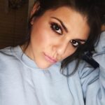 Molly Tarlov Instagram – I’m not Josie Grossie anymore. (Jk I feel like Josie Grossie, TIMES R TUFF) EDIT: what tools do you use to get out of a rut pls comment below 🙏🏻