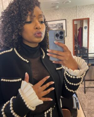 Moriah Brown Instagram - Forgot to post the details of THE FIT‼️From episode ✌🏾@ghoststarz - Pls enjoy the deets including hair and makeup by the best! 

Hair: @jaimealcivar ➰ 
Mua: @msruthiemakeup 💄
Fit: @chanelofficial ✨