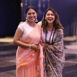 Mrunmayee Deshpande Instagram - Love…