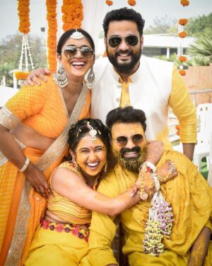 Mrunmayee Deshpande Instagram - ❤️ हळद
#SwaG #lafdi 

Wedding outfit styling - 
@ketaki_ashish @stylebyk2
Phaotography - @sarrikaaaaaa 
Mrunmayee Wardrobe - @designer_kazbee
MUA @priyanakpore_makeupartist
Jewellery- @sorayaajewels_ 
Swapnil’s Wardrobe - @vaanis_official

Aesthetics and Skincare @thefacestudio.in @_prajakta.kulkarni_