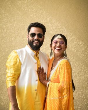 Mrunmayee Deshpande Instagram - ❤️
#SwaG #lafdi 

Wedding outfit styling - 
@ketaki_ashish @stylebyk2
Phaotography - @sarrikaaaaaa 
Mrunmayee Wardrobe - @designer_kazbee
MUA @priyanakpore_makeupartist
Jewellery- @sorayaajewels_ 
Swapnil’s Wardrobe - @vaanis_official

Aesthetics and Skincare @thefacestudio.in @_prajakta.kulkarni_