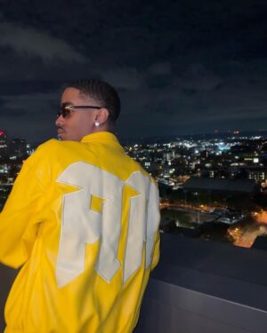 Myles Truitt Instagram - Once you start Learning the L disappear✨🥂