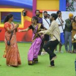 Namratha Gowda Instagram - Love for Saree is never ending! Saree:@dhavala_weaveyourstory_ Blouse & styled by: @likitha_suresh_ @colorskannadaofficial @officialjiocinema #bbk10 #biggboss #season10 #colorskannada #jiocinema #relentkreationz #namarathagowda #nammu