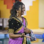 Namratha Gowda Instagram - Love for Saree is never ending! Saree:@dhavala_weaveyourstory_ Blouse & styled by: @likitha_suresh_ @colorskannadaofficial @officialjiocinema #bbk10 #biggboss #season10 #colorskannada #jiocinema #relentkreationz #namarathagowda #nammu