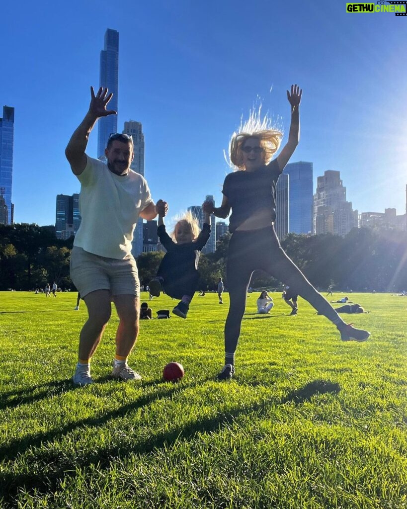 Natalia Germani Instagram - Life ✨☀ Central Park, New York