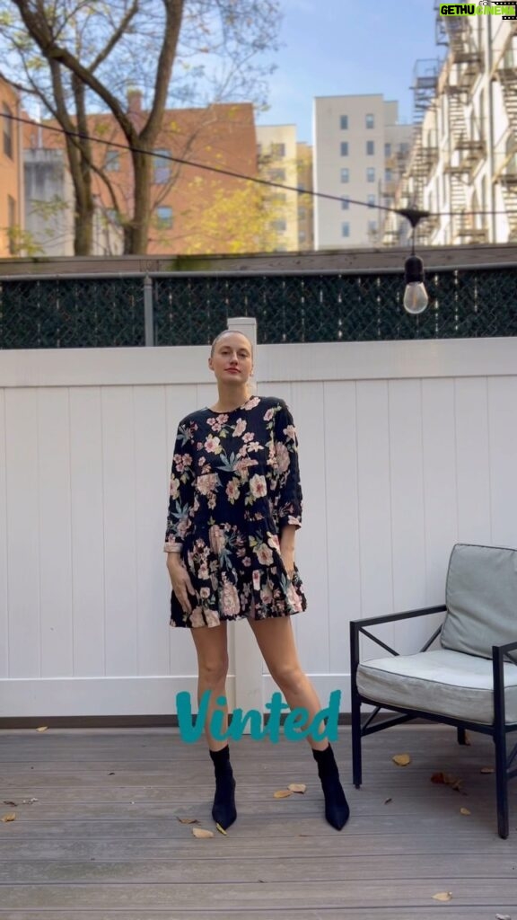 Natalia Germani Instagram - 3,2,1… A je to tu! Sleduj môj šatník na Vinted “natalagermani” ✨❤ #ad
