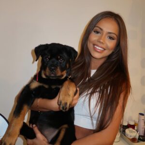 Natalia Zoppa Instagram - Meet baby Zara 🐾
