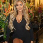 Natalia Zoppa Instagram - The hair is giving 💅 I use 250g of @length2lengthhairextensions 22 inches A mix of wefts & nanos in shades : Cookie 🍪 Walnut Whip 🍦 J.Lo 🍯 Caramac 🍮 You can purchase the hair online at length2length.com or buy in store at their amazing new showroom based in Sale, Cheshire.