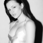 Natalie Negrotti Instagram - Natalie 2.0🥀🖤 📸 @svnhng makeup @eliana.orly New York, New York