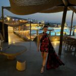 Natalie Negrotti Instagram - 5 star dinners on the crystal waters of the Aegean ♥️ comment below for my dress details and I’ll dm you the link Beefbar Santorini