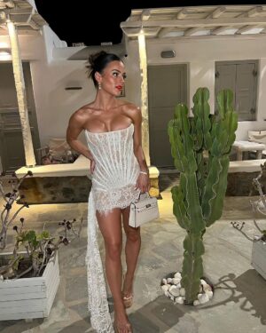Natalie Negrotti Instagram - Mykonos fashion >