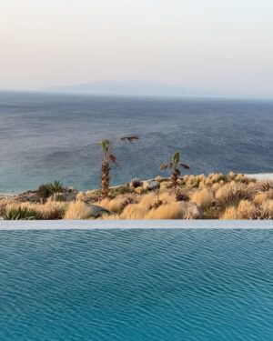 Natalie Negrotti Instagram - Mykonos fashion >