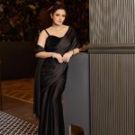 Natasha Luthra Instagram – There’s really nothing not to love about this @rimpleagrawalofficial black saree. 🖤 It hugs in all the right places giving you that elegant glam , without trying to hard . It’s one of those no brainer occasion wear that we all need. You must check this home-grown label that has premium Indo-Western couture that blends edgy and feminine styles.

Jewelry @anayah_jewellery 
Glam @priyatodarwal 
Hair @saroj_hairstylist 
Shot by @nupuragarwal__ 
Location @ditas.mumbai @rainmakerconsults