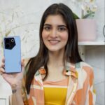 Navika Kotia Instagram – Every moment shines with #TECNOCamon20Series.

This amazing smartphone captures every picture & video precisely & delivers in high quality✨ 
Love the sleek & classy look of my #TECNOCamon20series.

#TECNOSmartphones #KeepLovingKeepLiving #LovingEveryShot @tecnomobileindia