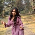 Nayani Pavani Instagram - Aina edho ibandhundhe 🙈 #nayanipavani