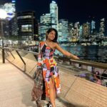 Nayani Pavani Instagram - hi 🙋‍♀️ 2024 ✨ Wishing you all happy new year 🤍 #nayanipavani Sydney, Australia
