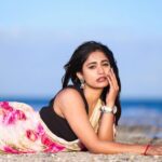 Nayani Pavani Instagram - Premanadhe pareshanura…. Kadha 🤯? 📸: @pure_hearts_creatives #nayanipavani