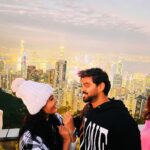 Neha Gowda Instagram - Last pic of 2023!!!! I hope you all had a great year… Ups and downs are always there but don’t doubt yourself keep going!!! Stay happy and spread only positivity!!! Love you all !!! 🫶🫶🫶 The Hong Kong Victoria Peak 香港太平山頂