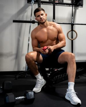 Nick Barrotta Instagram - 🍭🍬 appreciate the love @intouchweekly 💪🏼
