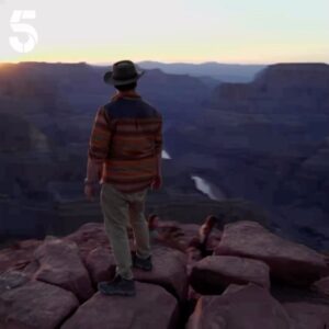 Nick Knowles Instagram - Get ready for an action packed evening. 🚁 🛶 🚂 join @nickknowles on an incredible adventure in the Grand Canyon. Enjoy helicopter views and a ride on the iconic Route 66, all while exploring the regions history and current landscape.

📺 Stream part one on #My5 now. Watch part two tonight at 9pm on @channel5_tv 

#nickknowles #grandcanyon #arizona #route66