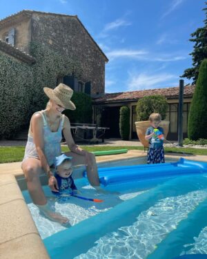 Nicki Shields Instagram - This week I’ve been mostly waddling round Provence.. Making the most of our last holiday for a while! 💖☀️🇫🇷

Loving discovering a part of France I’ve never been to before.. Gordes, Luberon, Roussillon … what a stunning part of the world! 😍☀️Still got a few more days to go if you have any last minute recommendations🙏🏼

The DS7 has been providing us with plenty of fun on the road! 💙

#family #holiday #luberon #gordes #roussillon #pool #southoffrance #discovering #drive #roadtrip #ds7