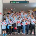 Nicole Seah Instagram - The Workers’ Party East Coast GRC team, including @fooseckguan.sg and @abdulshariff.sg , was out and about on this sunny National Day at the various markets and locations in EC - 58, 85, 216, 16, Bedok Interchange and Simei. East Coast GRC residents were cheered by patriotic and celebratory vibes as flags were distributed to stallholders, children and the elderly. We wish all Singaporeans and Singapore residents a very happy National Day, and the most-exchanged goodwill greeting of the day - May you be happy and healthy always!