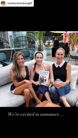 Nicole Stuart Instagram - Join the Total Body Beautiful dream team in NYC at the WELL in September! 

September 30 | 2 - 4 PM 
Improve strength, mobility and flexibility in this masterclass led by fitness experts and celebrity trainers Andrea Orbeck, Desi Bartlett and Nicole Stuart.

Sign up now, go to the-well.com and choose the event at the NYC location. 

We can’t wait! @andreaorbeck @mothersintolivingfit ⁣
.⁣
.⁣
.⁣
.⁣
.⁣
#abworkout #athomeworkout #athomeworkouts #bodyweightworkout #cardio #coreworkout #crossfit #fullbody #fullbodyworkout #fullbodyworkouts #fullbodyworkouttoday🏋️‍♂️ #fullbodyworkout✔️ #functionaltraining #hiit #hiitworkout #homeworkout #homeworkouts #legday #legworkout #nogymnoproblem #personaltrainer #pilates #squats #strength #strengthtraining #totalbodyworkout #upperbodyworkout #workoutathome #workoutroutine #workoutvideos