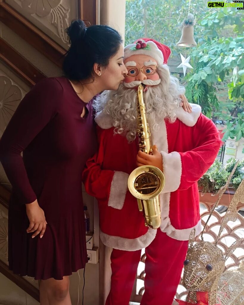 Niharica Raizada Instagram - Coming soon. #NiharicaRaizada #Christmas