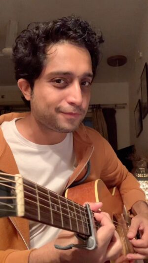 Nikhil D'Souza Instagram - Merry Christmas to you and your family. I’m looking forward to spending Christmas day with my folks and the joy it brings and the memories that will be recalled and new ones that will be made. I hope your day is special too. 🥂 🎅 
Song is my lil cover of White Christmas
