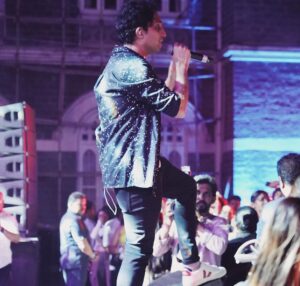 Nikhil D'Souza Instagram - Since you guys @istoriaxic_2023 are future PR stars, I’ll let you caption this 1st photo. Best caption gets featured on my story tomorrow. 

📸: @sagar_kambli_photography 

Special thanks to @hrishiiravi for making our stage lighting so beautiful.
