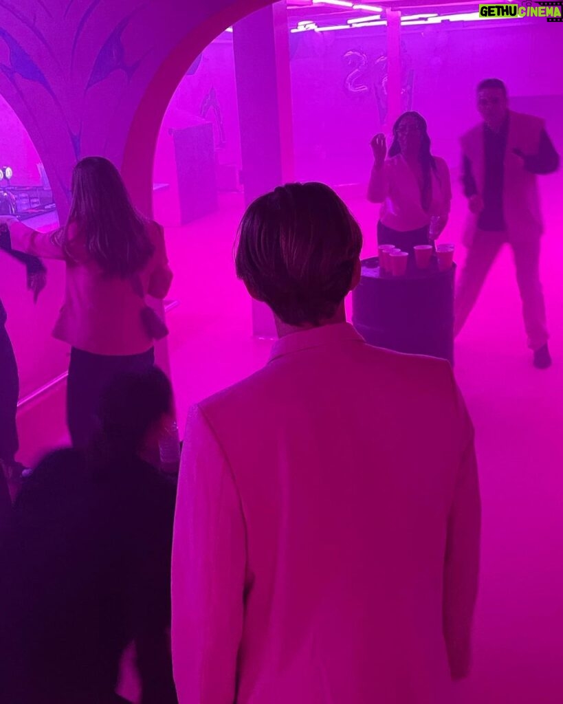 Nikita Uggla Instagram - It was pink! 💕 Under Bron