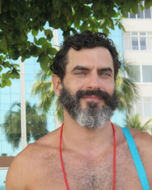 Nikolas Antunes Instagram - muito axé pro último mês