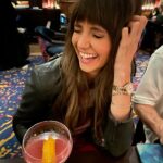 Nina Dobrev Instagram - now my whole team here💥 Las Vegas, Nevada
