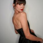 Nina Dobrev Instagram - 💋