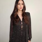 Nina Dobrev Instagram - #TheOutlaws Press day 🖤