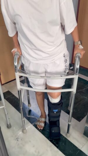 Nisha Rawal Instagram - ♥️
The lioness is healing…observing…learning…growing…
.
.
.
.
#NishaRawalReels
#postop 
#tibialfracturerecovery