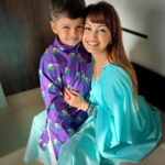 Nisha Rawal Instagram - 🙏 Kavish’s name comes from “कविश” which is also one among the many beautiful names of Lord Ganesha! So, with my little Ganesh by my side, I wish u happy festivities this #GaneshChathurthi May the almighty ward away all evil and bring joy, peace and prosperity to your lives! #GaneshChathurthi2023 . . . . . Outfits: @bunaai @style.diva22