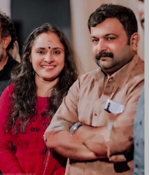 Nisha Sarangh Instagram - 