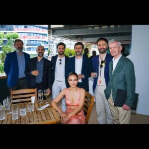 Nizam Namidar Instagram - Cannes'dan Candan insanlarla