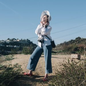 Noël Wells Instagram - i turned another age and Mia took some pics of me. Only comments about the hat please.
📸 @miamabanta