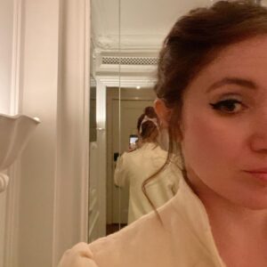 Noël Wells Instagram - 🕰☁️🌃✌🏻❤️