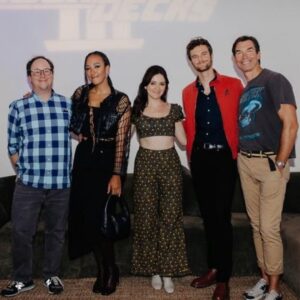 Noël Wells Instagram - First episode of Star Trek: Lower Decks season 3 is now available on @paramountplus. Here are just a couple pics I snapped at our premiere. thanks art and entertainment.

And thanks to @danielepiersonsbeauty and @erikavanessa for doing my hair and makeup for the event. 

@startrekonpplus @startrek #startreklowerdecks