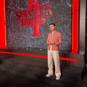 Noah Schnapp Instagram - ST4 Premiere 

@dior @hublot #bigbangsummer