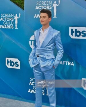 Noah Schnapp Instagram - thanks @balmain for the amazing suit #sagawards2020